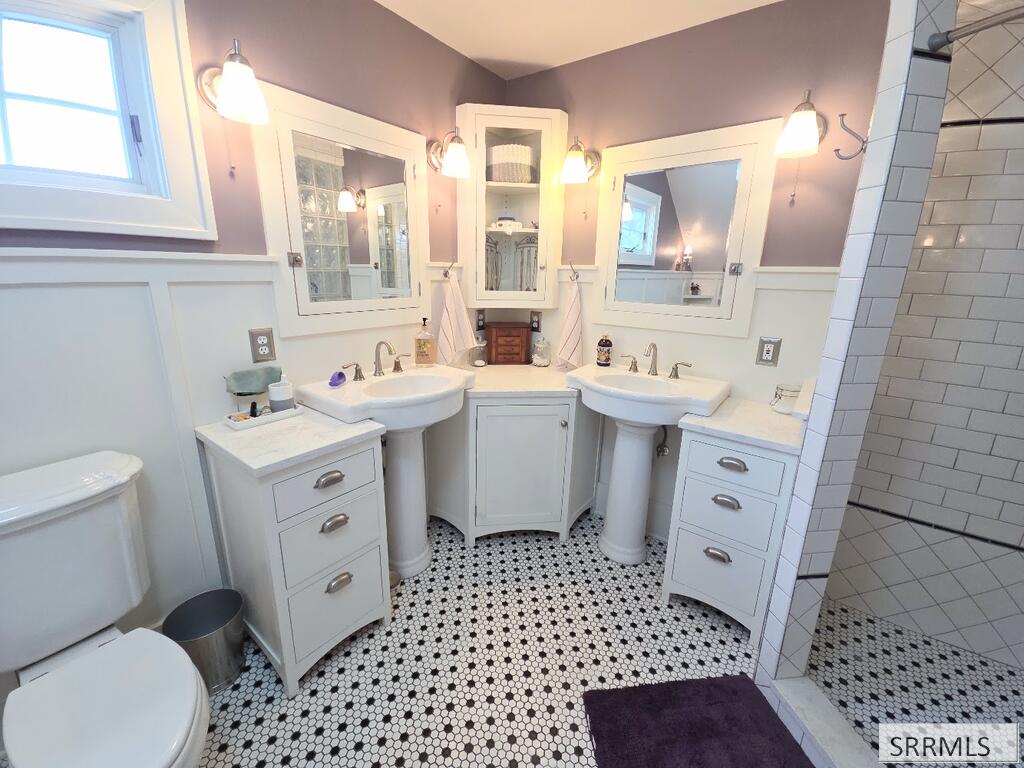2015 St Clair Avenue Property Photo 55