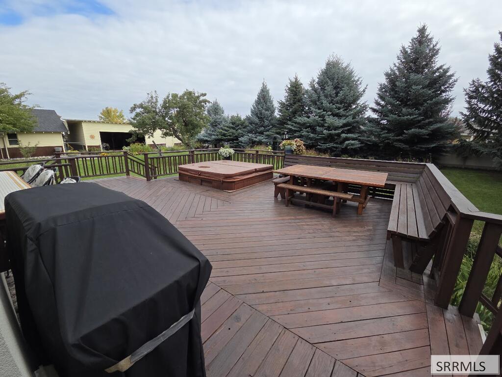 2015 St Clair Avenue Property Photo 72
