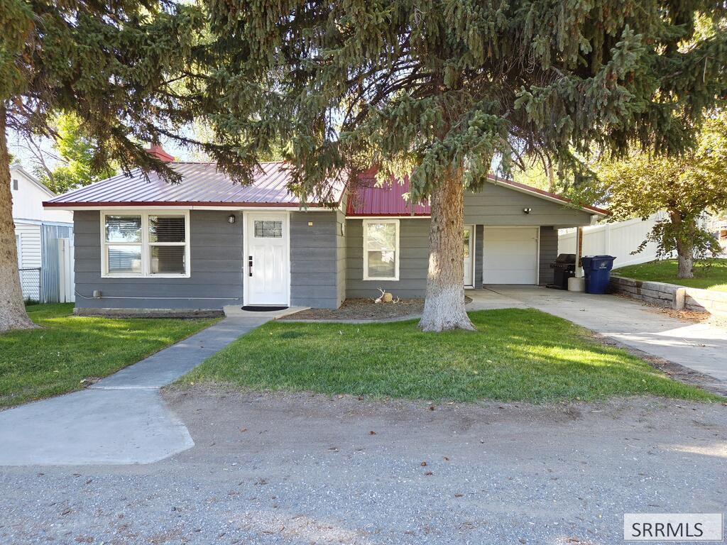 139 Delores Avenue Property Photo 1