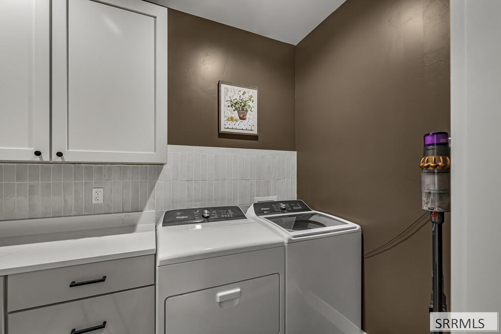 4255 Francis Street Property Photo 35