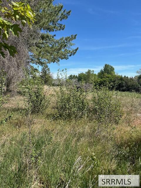 634 E 800 N Property Photo 2
