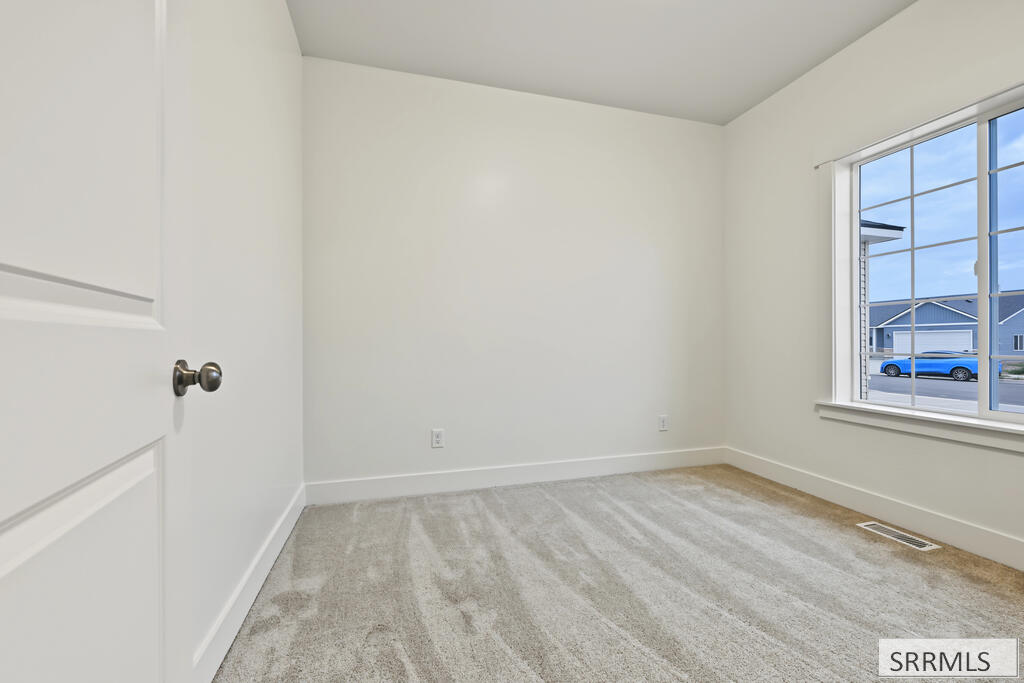 6879 Millbrook Drive Property Photo 12