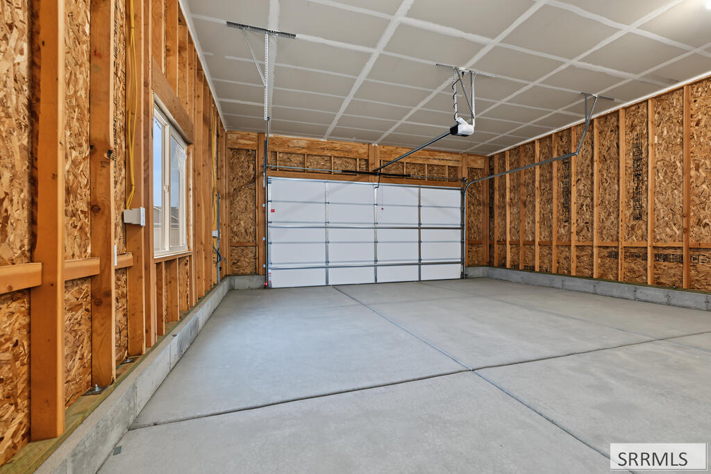 6879 Millbrook Drive Property Photo 17