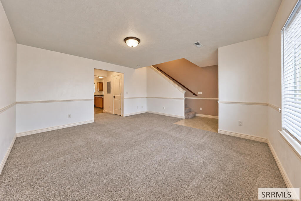 435 Sunflower Road Property Photo 7