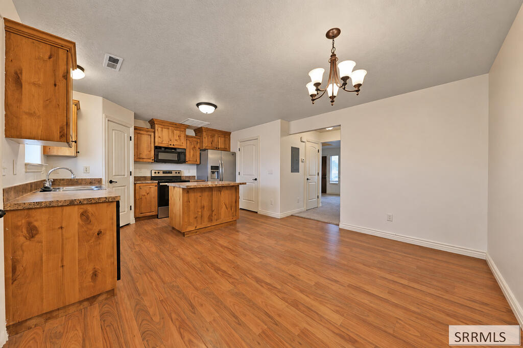 435 Sunflower Road Property Photo 10