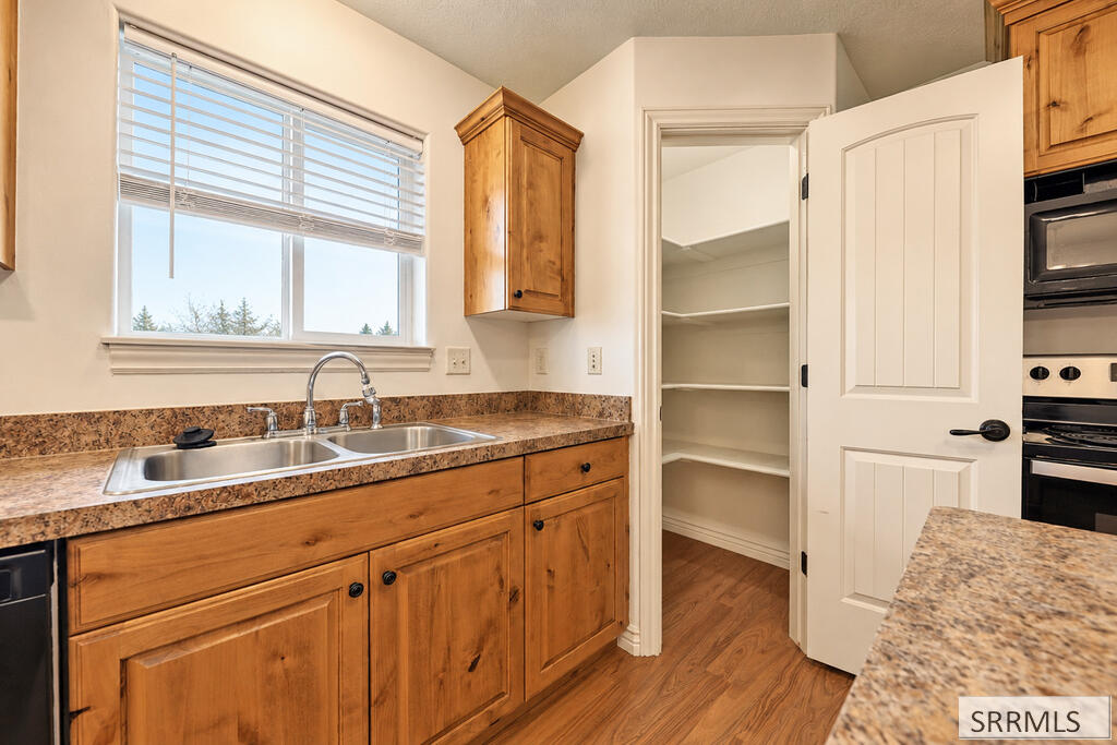 435 Sunflower Road Property Photo 13