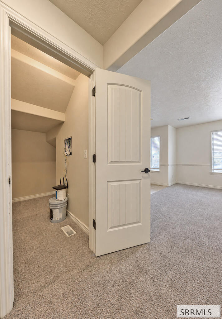 435 Sunflower Road Property Photo 28