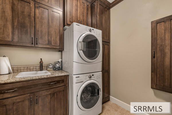 1798 Sunny Pine Way Property Photo 12