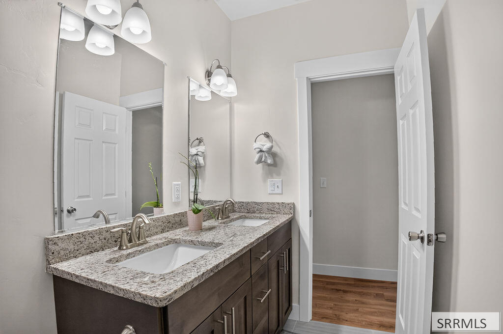 1140 Bingham Avenue Property Photo 21