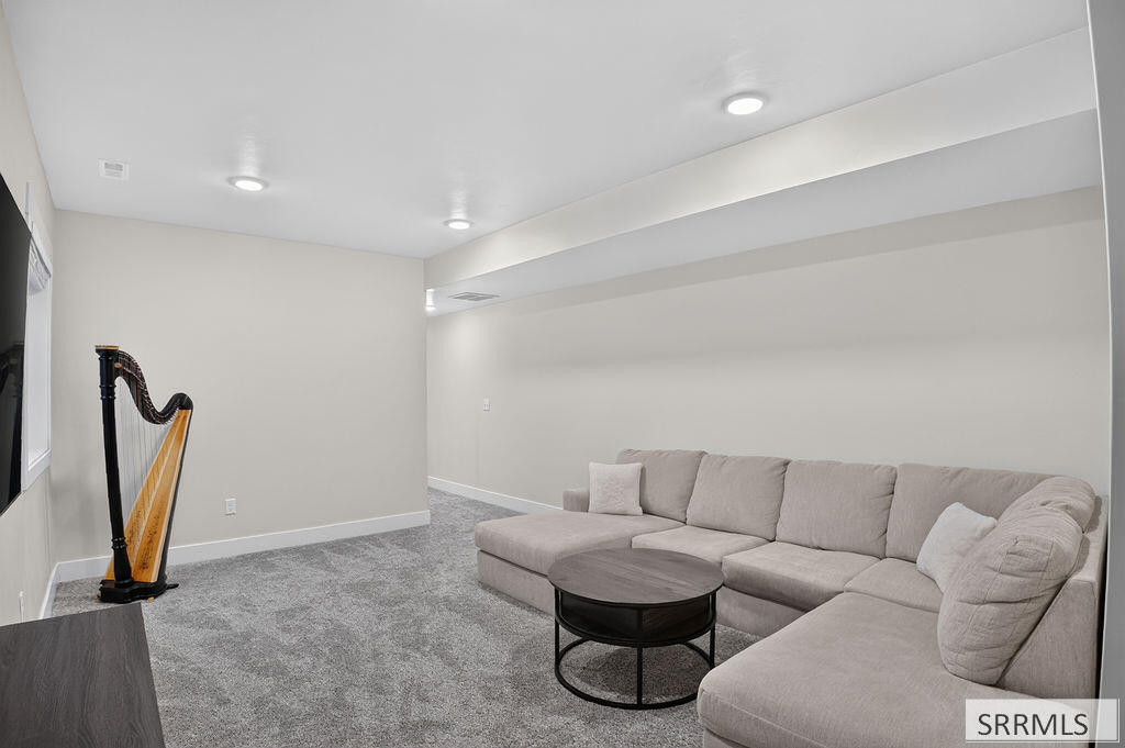 1140 Bingham Avenue Property Photo 25
