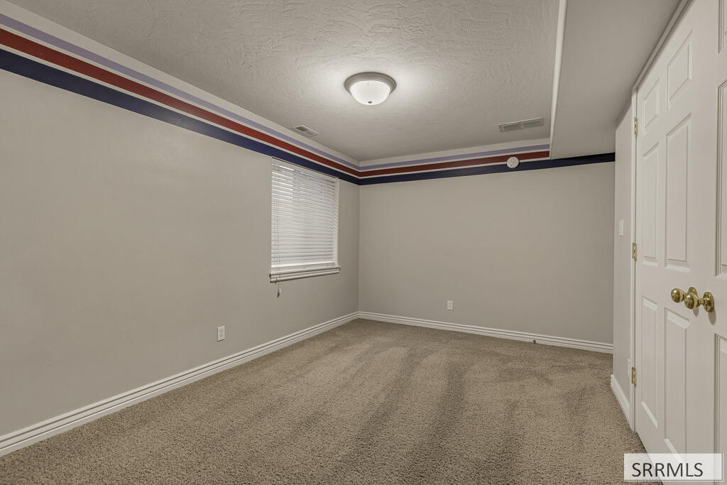 3570 Sycamore Circle Property Photo 34