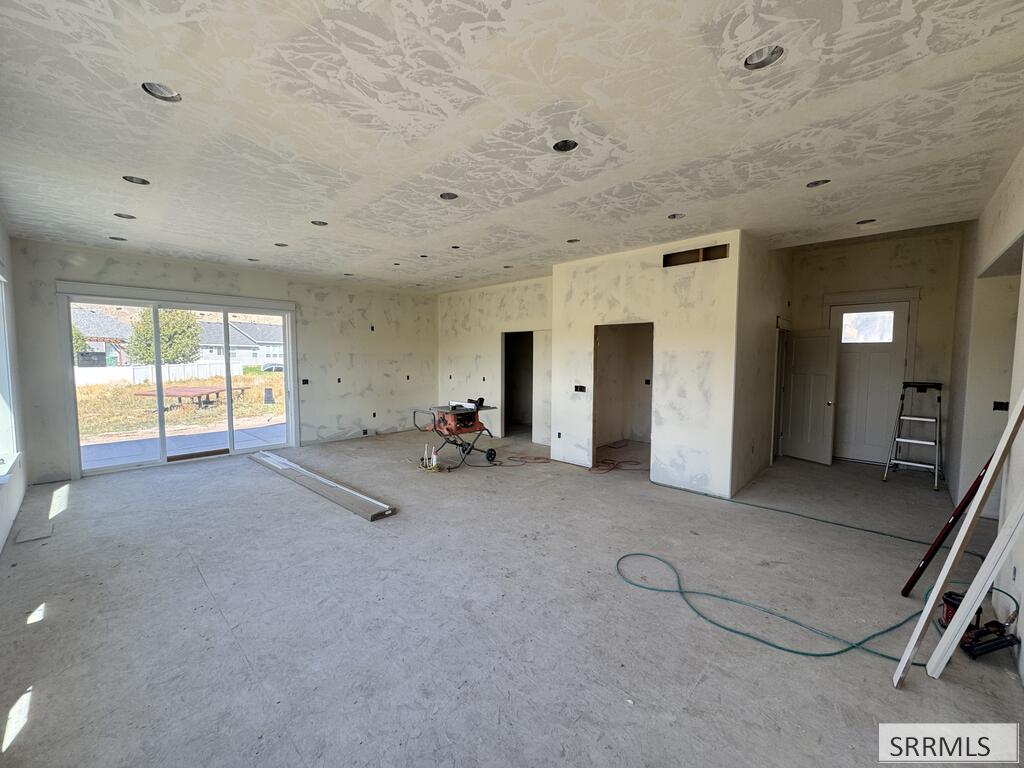 520 Toponce Property Photo 5