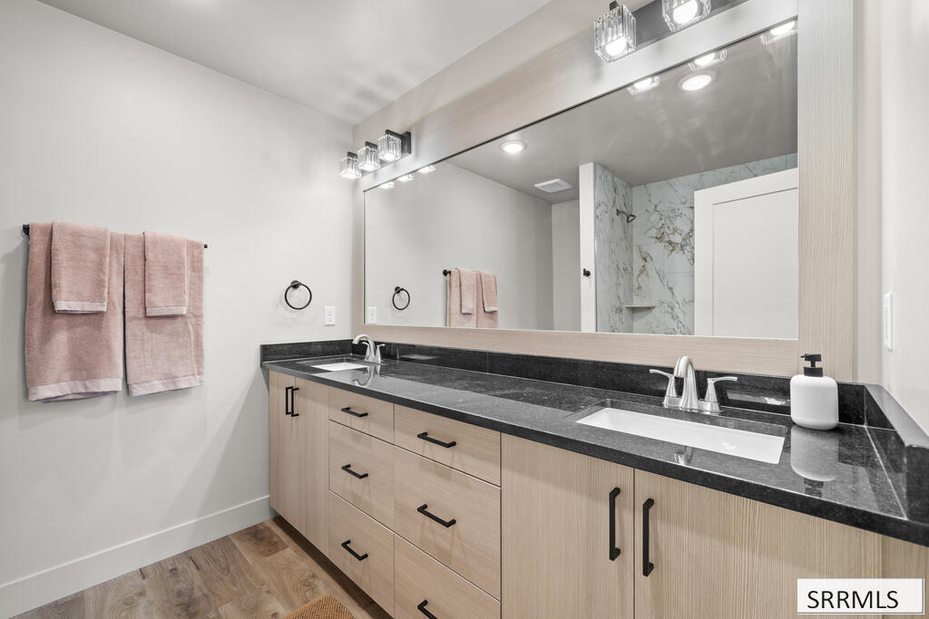 2698 Derrald Loop Property Photo 18