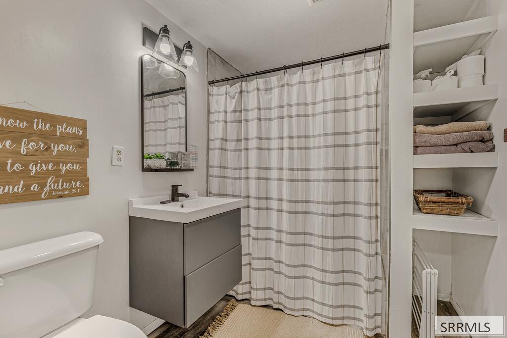939 S 45th E Property Photo 35