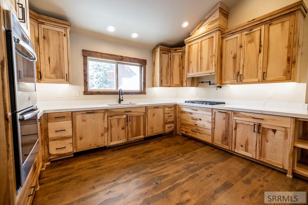 4460 Brody's Cove Property Photo 10