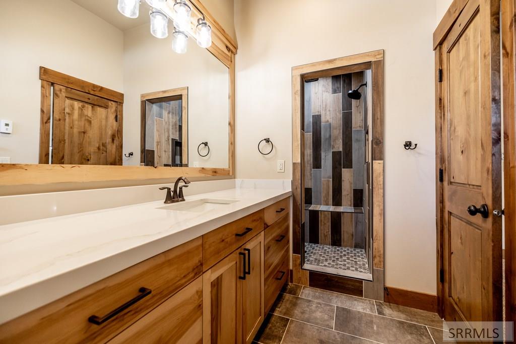 4460 Brody's Cove Property Photo 18