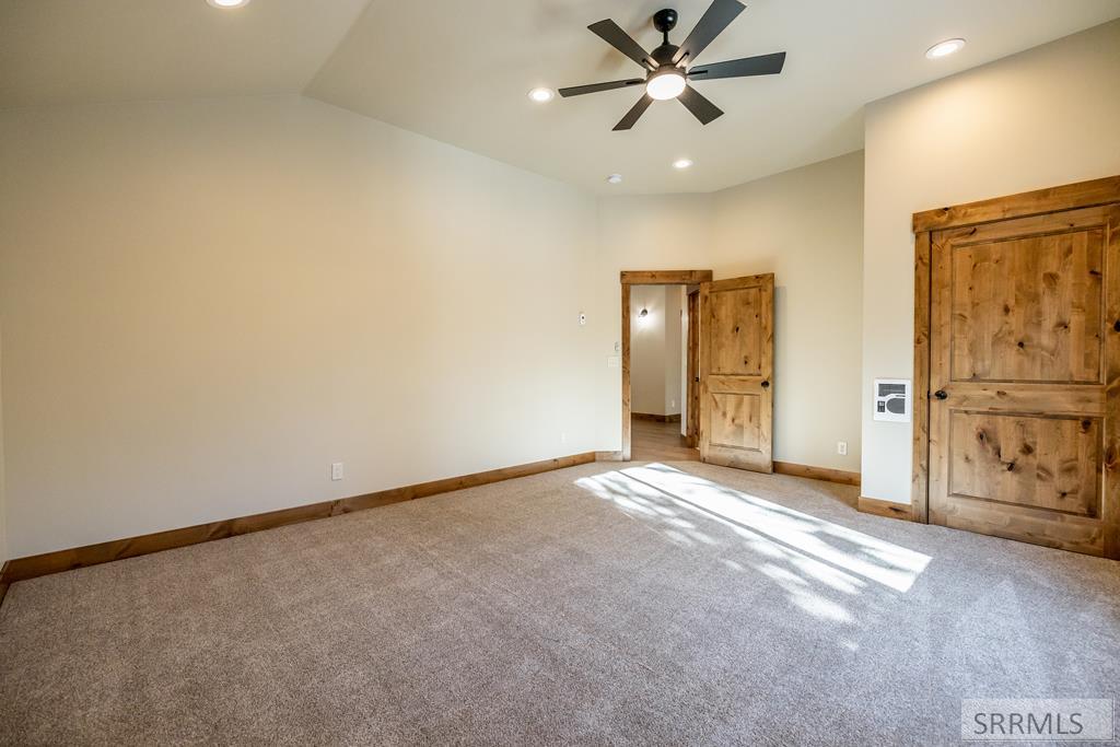 4460 Brody's Cove Property Photo 24