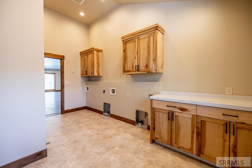4460 Brody's Cove Property Photo 28