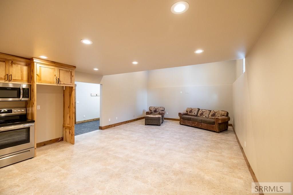4460 Brody's Cove Property Photo 36
