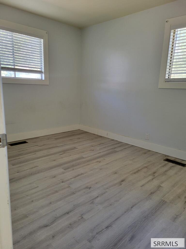 695 S Stout Property Photo 3