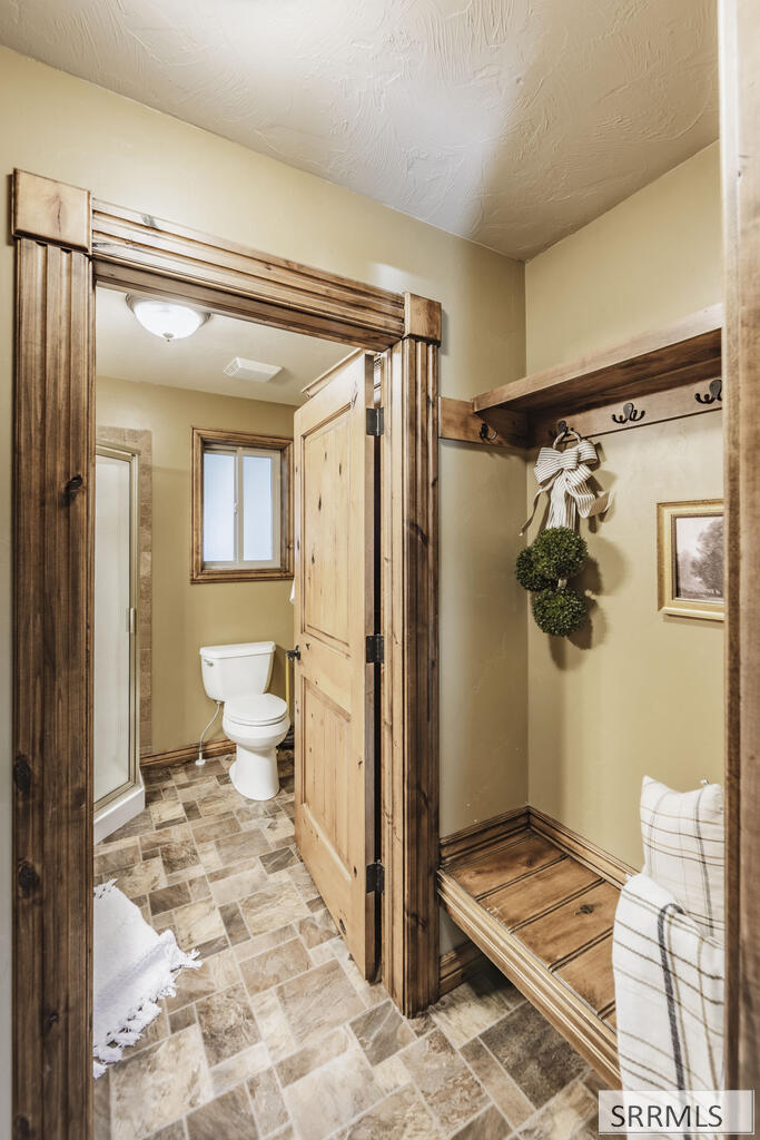 102 N 3918 E Property Photo 23