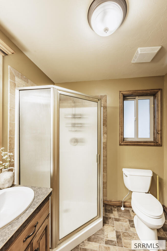 102 N 3918 E Property Photo 28