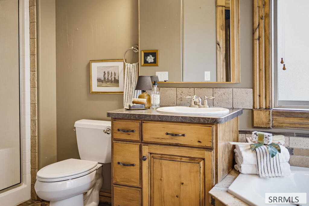 102 N 3918 E Property Photo 43
