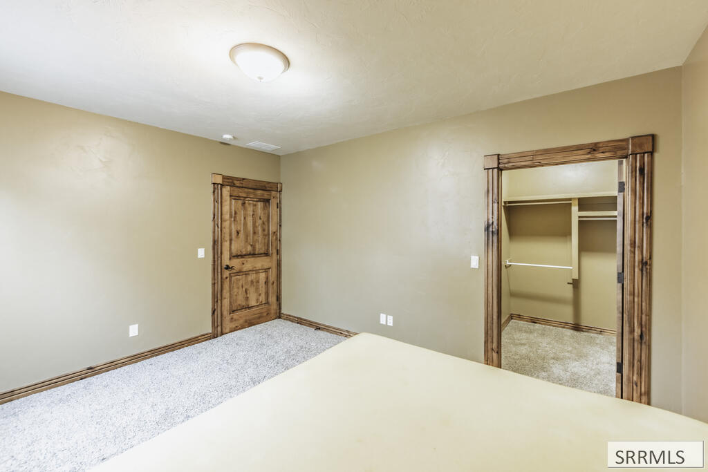 102 N 3918 E Property Photo 74