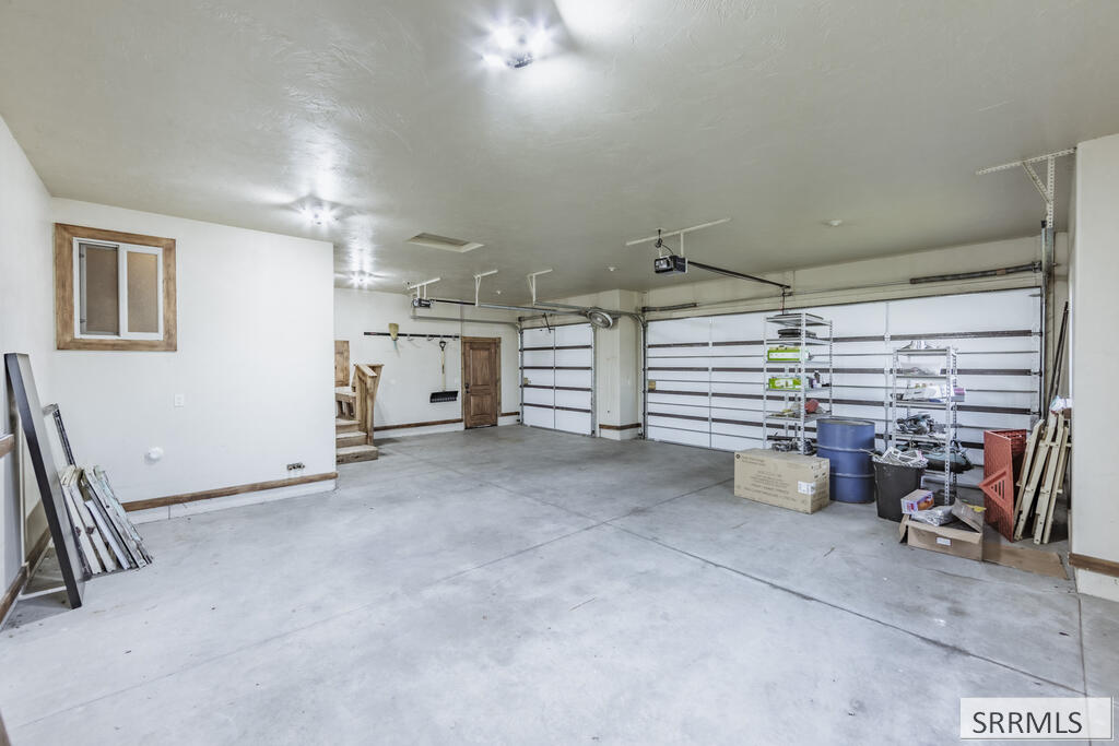 102 N 3918 E Property Photo 82