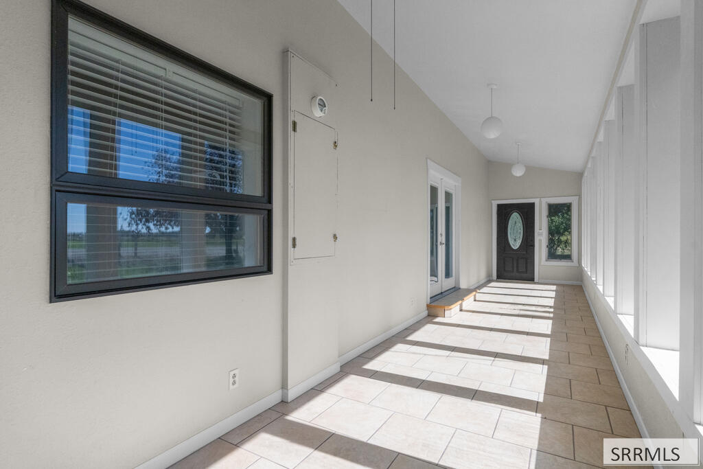 3695 E 700 N Property Photo 16