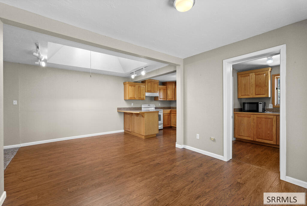 3695 E 700 N Property Photo 19