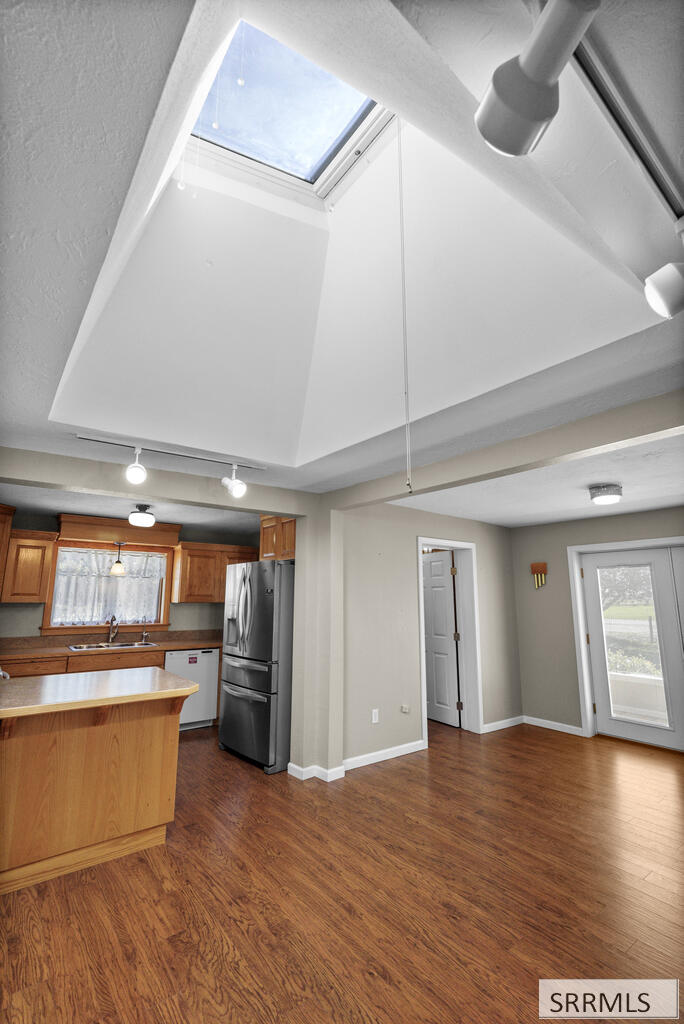 3695 E 700 N Property Photo 21
