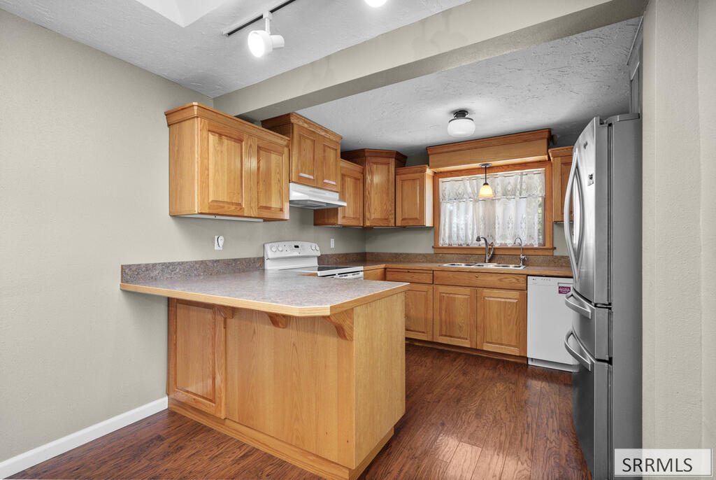 3695 E 700 N Property Photo 24