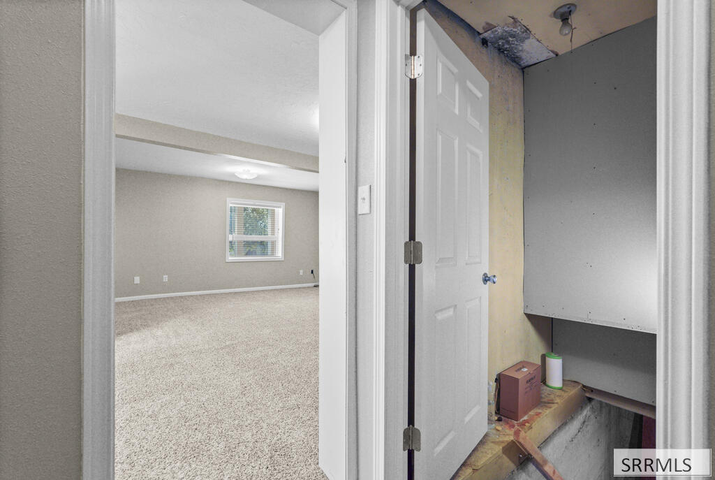 3695 E 700 N Property Photo 54
