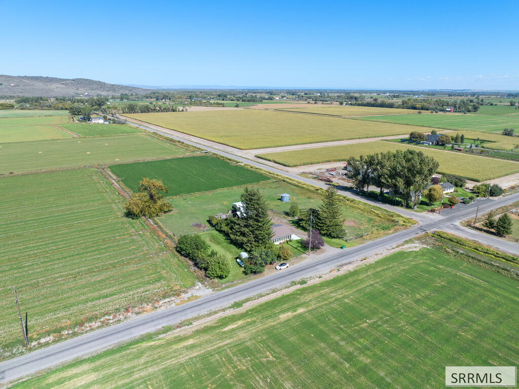3695 E 700 N Property Photo 66
