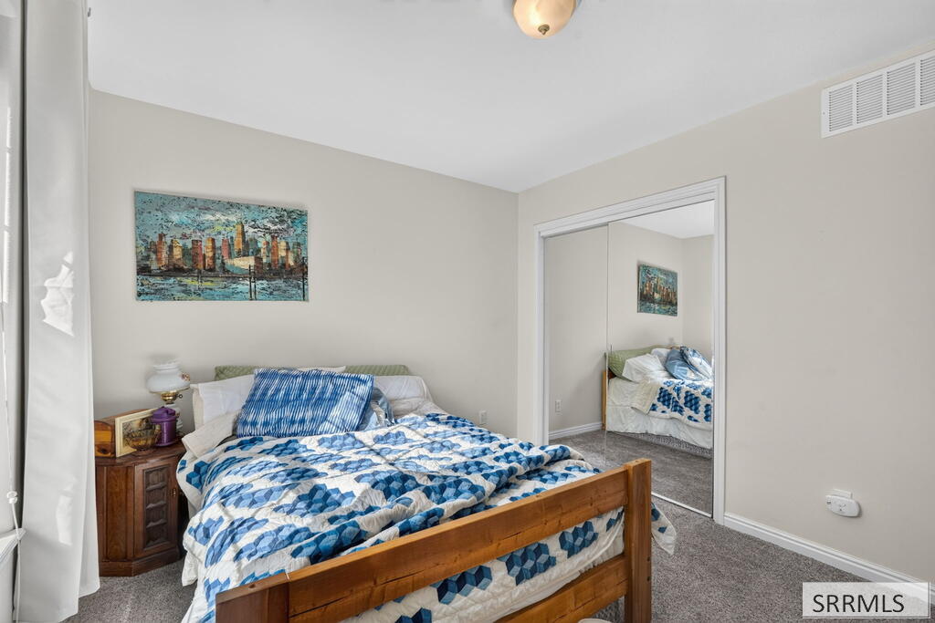 2666 Castle Peak Way Property Photo 25