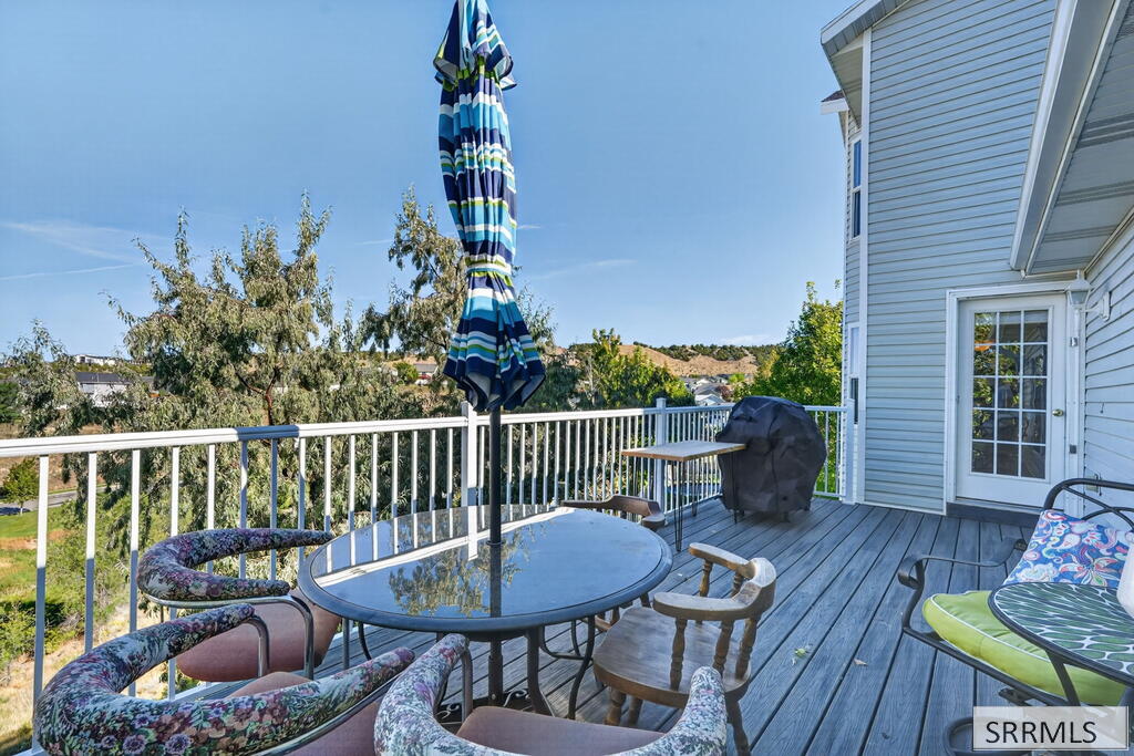 2666 Castle Peak Way Property Photo 42