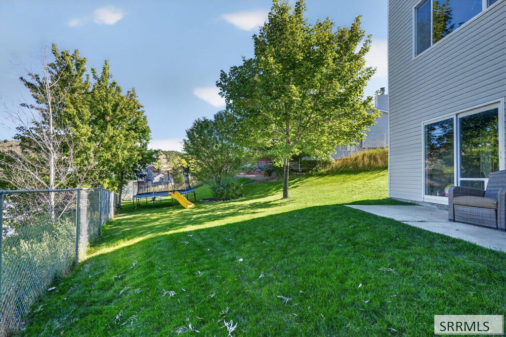 2666 Castle Peak Way Property Photo 44