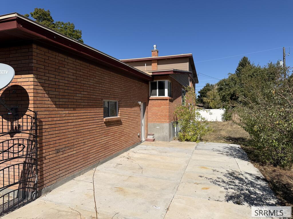 1235 Terry Drive Property Photo 6