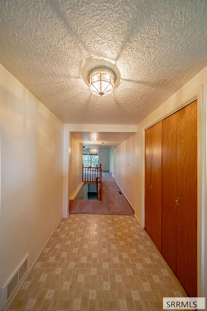 1711 Whitney Street Property Photo 7