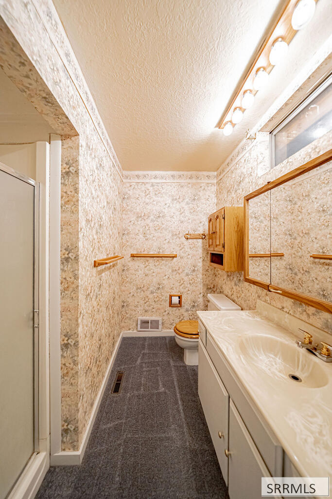 1711 Whitney Street Property Photo 34