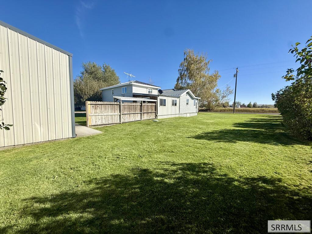 196 E 400 N Property Photo 5