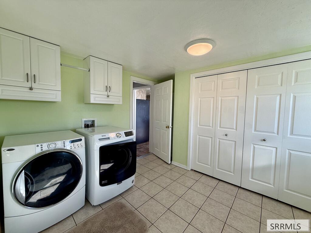196 E 400 N Property Photo 14