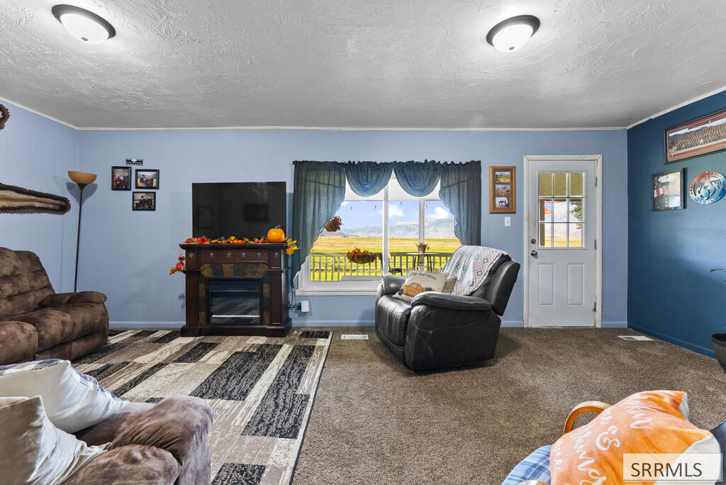 3449 2700 N Property Photo 10