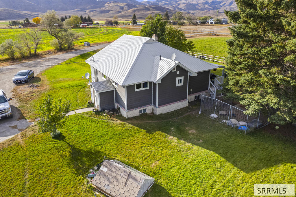 3449 2700 N Property Photo 53