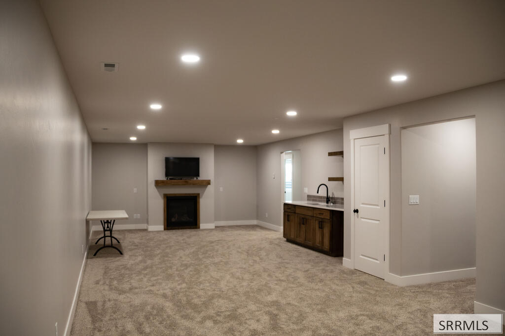 4132 E 206 N Property Photo 26