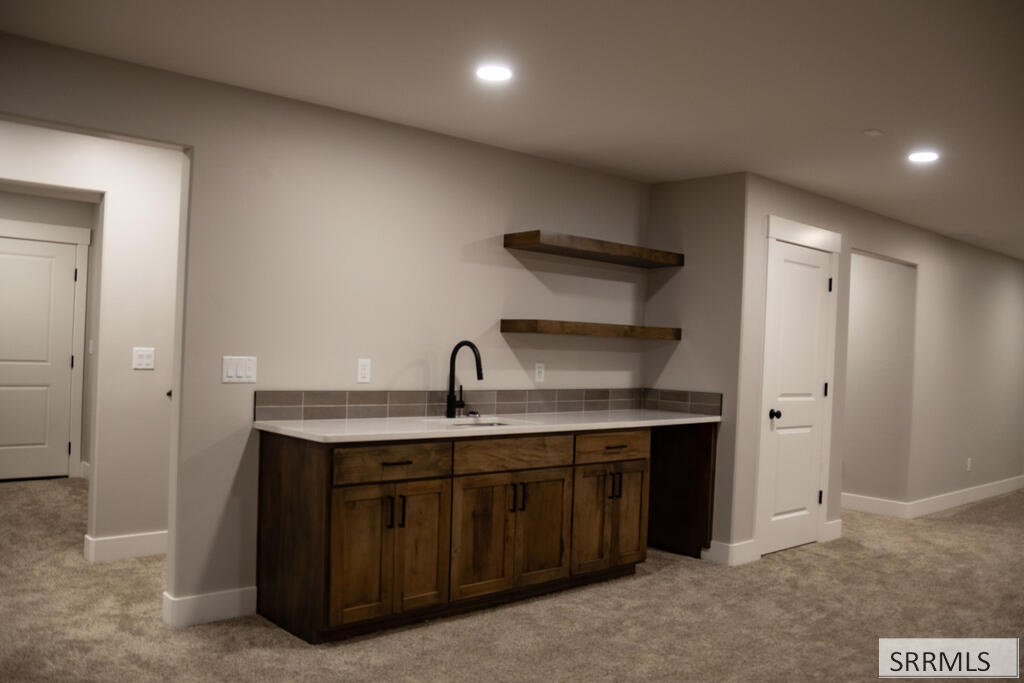 4132 E 206 N Property Photo 27