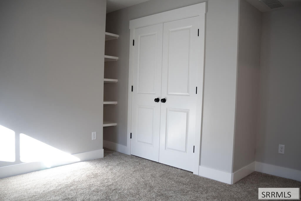 4132 E 206 N Property Photo 31