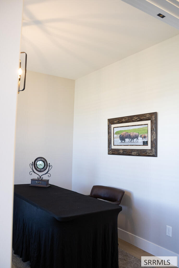 4132 E 206 N Property Photo 45