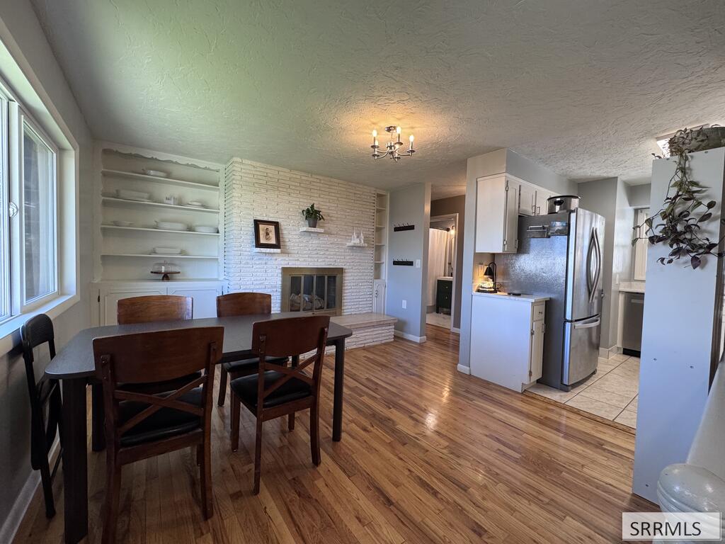 354 Pinon Drive Property Photo 7